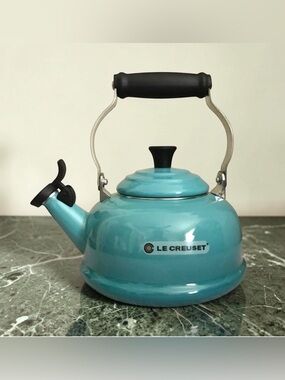 Le Creuset Teal Blue Stovetop Whistling Kettle